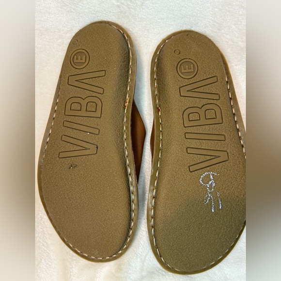 VIBAE Roma Leather Fawn Tan Unisex Outdoor Slipper Slide Women’s size 9 Men’s 6 - Picture 7 of 12
